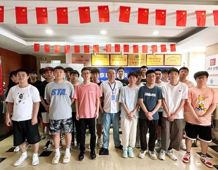 近期結(jié)班留影 | 百尺竿頭，更進(jìn)一步，加