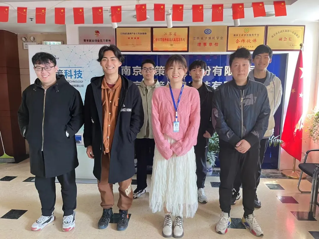 【結(jié)班留影】 好運(yùn)藏在你的實(shí)力里，也藏在